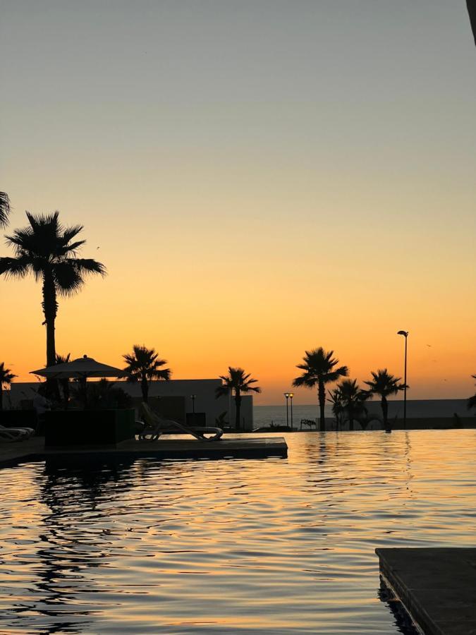 Vus Sur Mer Et Piscine 塞尔 外观 照片